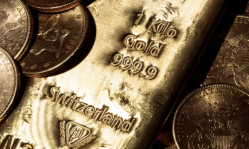 Giá vàng chần chừ, “cá mập” SPDR Gold Trust mua mạnh