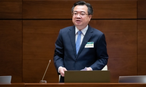 Bộ trưởng Xây dựng phản hồi loạt ý kiến của đại biểu Quốc hội về Luật Nhà ở (sửa đổi)