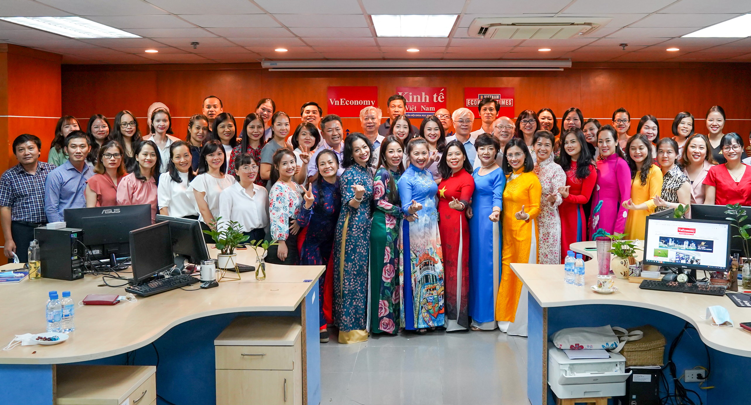 Gần 3 năm qua, Tạp chí cũng thực hiện cấu trúc lại nguồn nhân lực sản xuất nội dung.