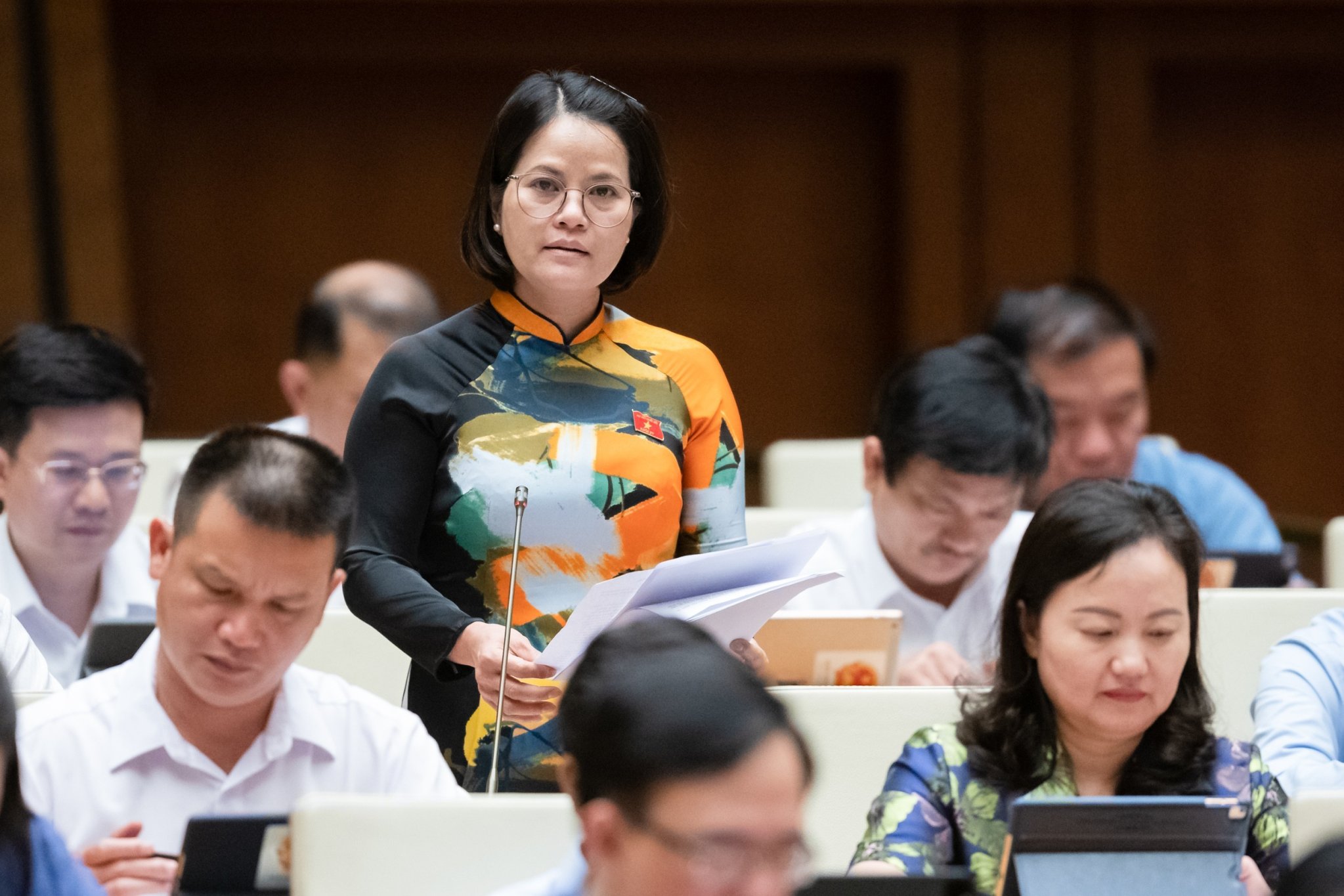 Đại biểu Nguyễn Ho&agrave;ng Bảo Tr&acirc;n, Đo&agrave;n Đại biểu Quốc hội tỉnh B&igrave;nh Dương. Ảnh - Quochoi.vn.