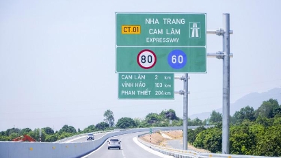 Two sub-projects of North-South Expressway opened