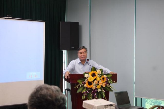 &Ocirc;ng Phạm Quang Thao ph&aacute;t biểu tại hội thảo.