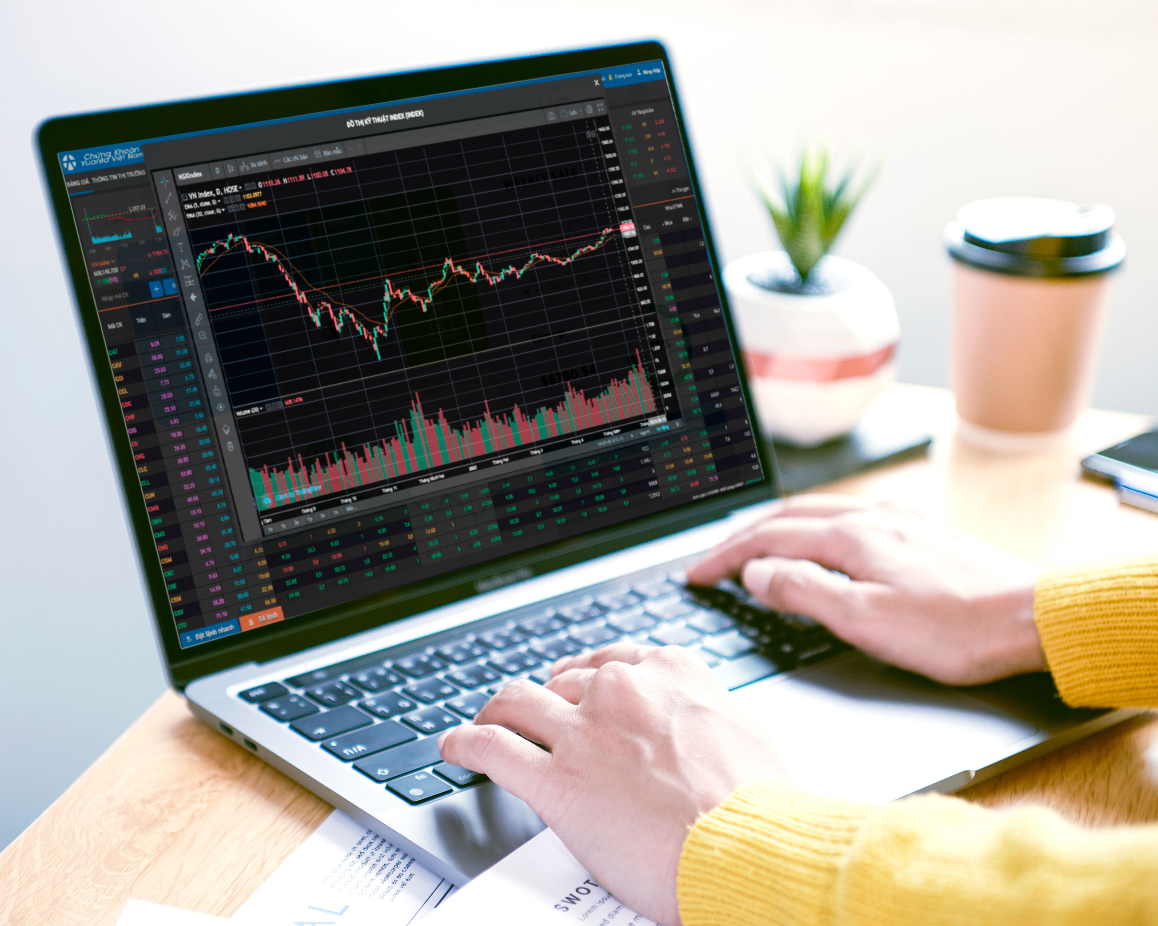 Ứng dụng giao dịch chứng kho&aacute;n YSflex thu h&uacute;t nhiều nh&agrave; đầu tư sử dụng.