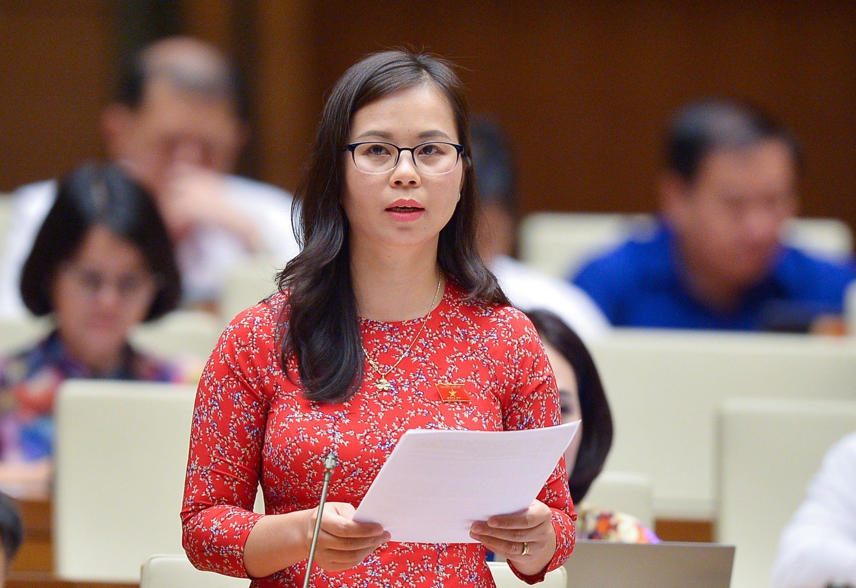 Đại biểu Chu Thị Hồng Th&aacute;i (Đo&agrave;n Lạng Sơn) ph&aacute;t biểu tại Hội trường ng&agrave;y 21/6/2023.