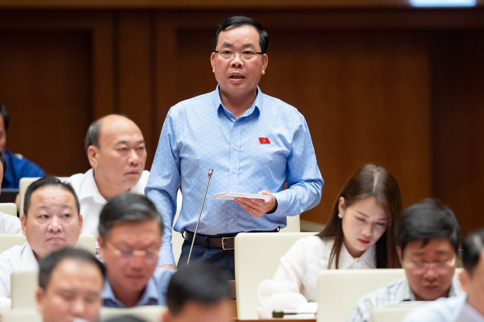 Đại biểu Nguyễn Quang Hu&acirc;n, Đo&agrave;n Đại biểu Quốc hội tỉnh B&igrave;nh Dương. Ảnh - Quochoi.vn.