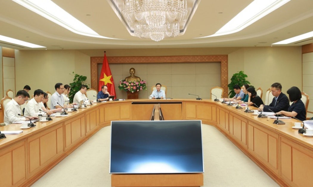 Phó Thủ tướng Trần Hồng Hà đề nghị Bộ Khoa học và Công nghệ, Cục Sở hữu trí tuệ khẩn trương xây dựng cơ sở dữ liệu về sở hữu trí tuệ (Ảnh VGP: Minh Khôi).