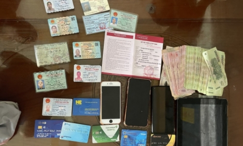 Lừa đảo chiếm đoạt tài sản trong việc bán vé máy bay giá rẻ qua mạng 