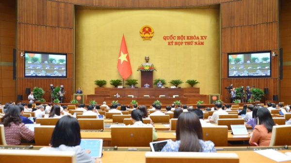 Luật Kinh doanh bất động sản (sửa đổi): Có nên bắt buộc giao dịch qua sàn?