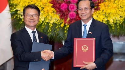10,000 Vietnamese expected to work in South Korea in 2023