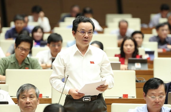 Đại biểu Hoàng Văn Cường phát biểu- Ảnh: Quochoi.vn