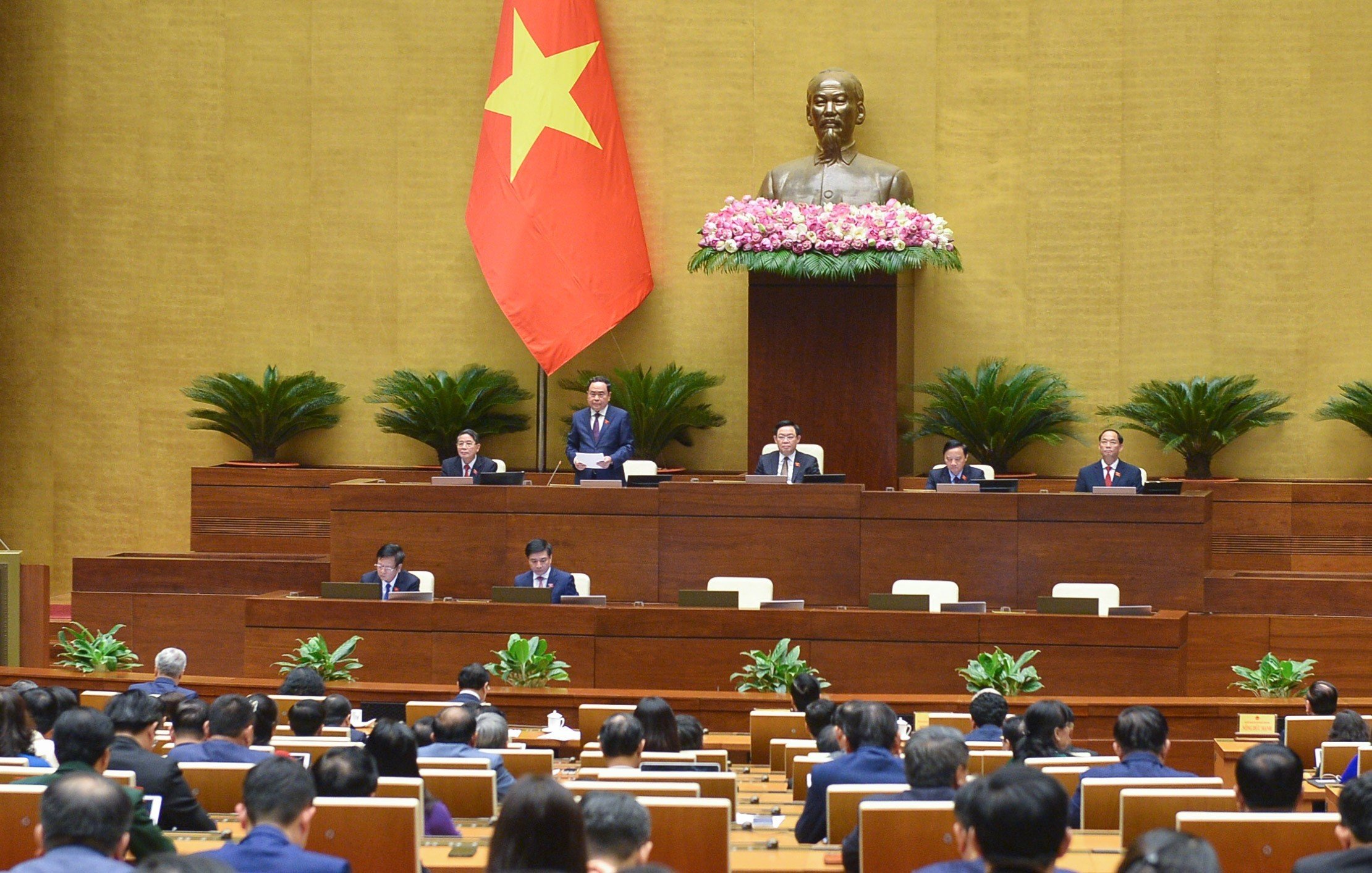 Phó Chủ tịch Thường trực Quốc hội Trần Thanh Mẫn điều hành nội dung phiên họp - Ảnh: Quochoi.vn