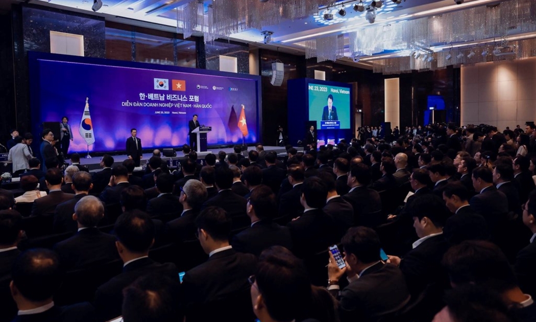 Diễn đàn Doanh nghiệp Việt - Hàn thu hút sự tham gia của hơn 500 doanh nghiệp hai nước, trong đó có nhiều doanh nghiệp hàng đầu của Hàn Quốc như Samsung, LG, SK...