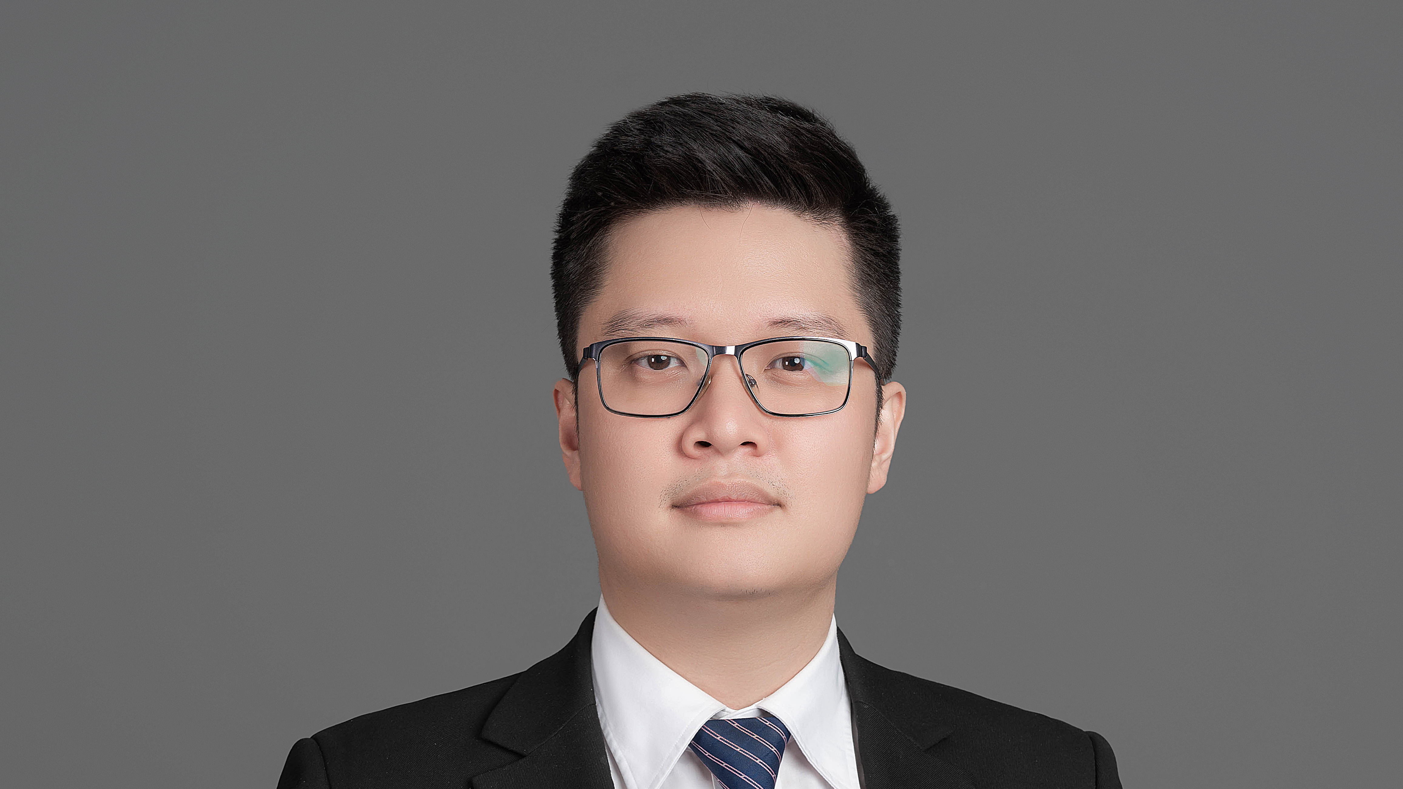 Ông Nguyễn Tùng Anh, Trưởng phòng Nghiên cứu Tín dụng,  FiinRatings.