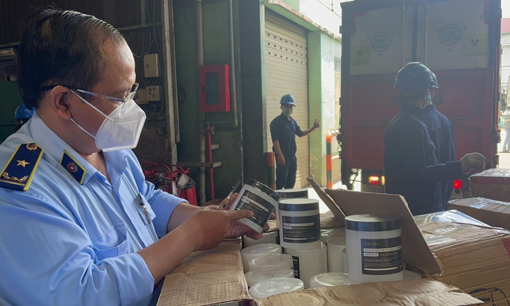 Hoạt động buôn lậu và sản xuất kinh doanh hàng giả có xu hướng tăng và diễn biến phức tạp - Nguồn: Cục Quản lý thị trường TP.HCM