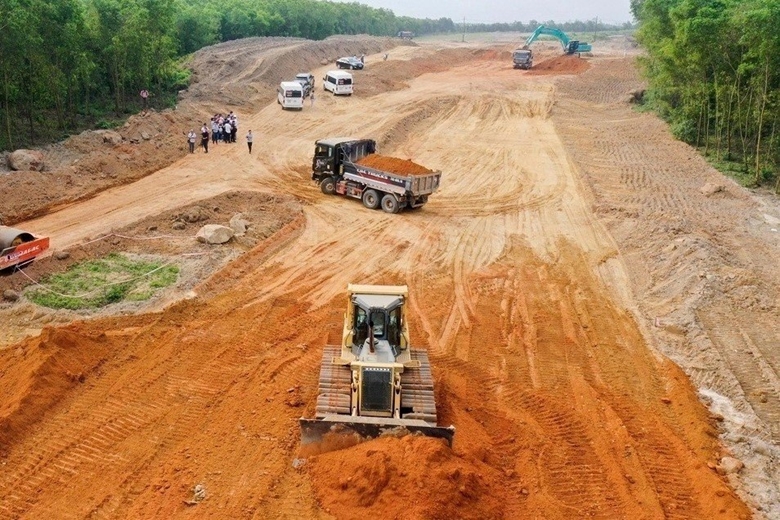 Trong quý 3, Bộ Giao thông vận tải sẽ giải ngân thêm gần 22.000 tỷ đồng, cao hơn tốc độ giải ngân trong hai quý đầu năm.