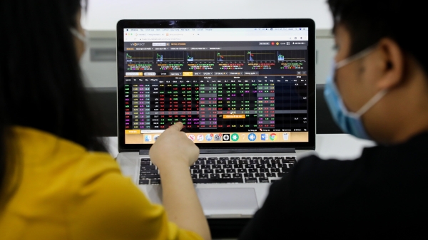 Vốn nội bùng nổ làm chủ cuộc chơi 