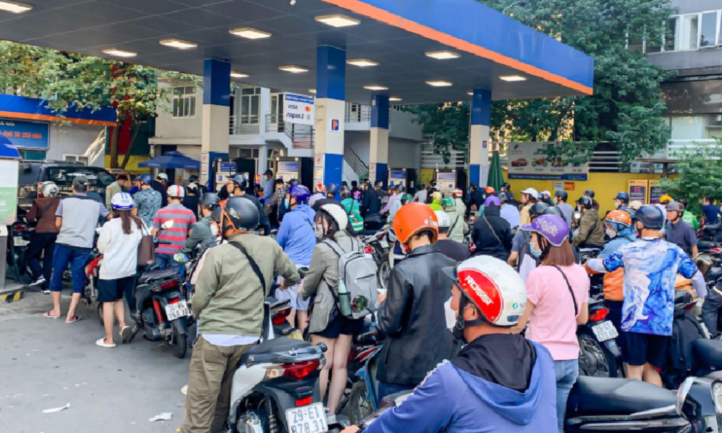 Thị trường xăng dầu Việt Nam có tính độc quyền bán cao.