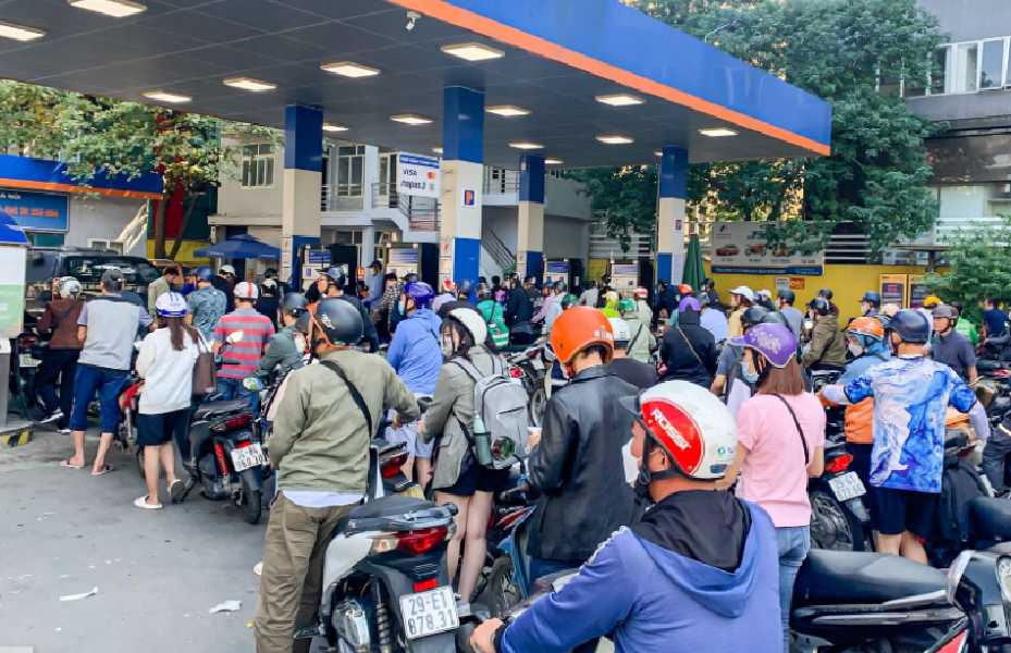 Thị trường xăng dầu Việt Nam có tính độc quyền bán cao.