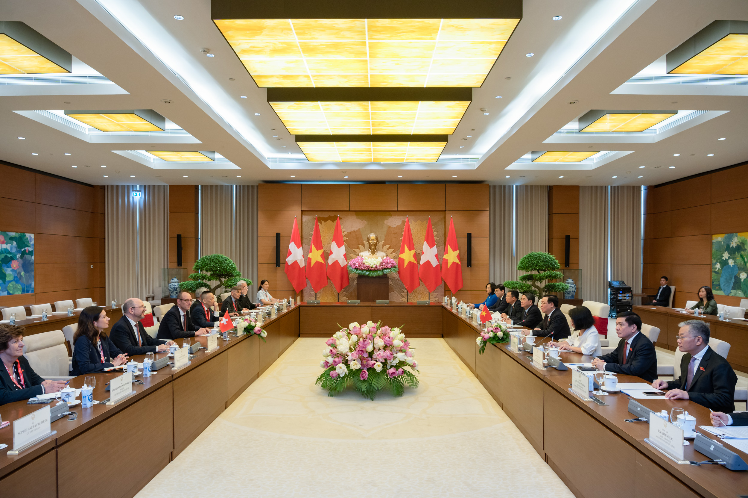 Quang cảnh hội đàm - Ảnh: Quochoi.vn