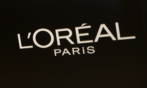 L'Oreal hợp tác với Alibaba, nhà cung cấp chính để khử cacbon cho ngành mỹ phẩm trị giá 80 tỷ USD của Trung Quốc
