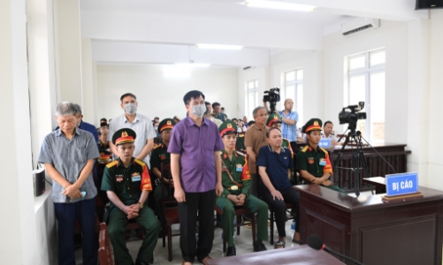 Cựu Tư lệnh Cảnh sát biển lĩnh án 16 năm tù về tội tham ô tài sản