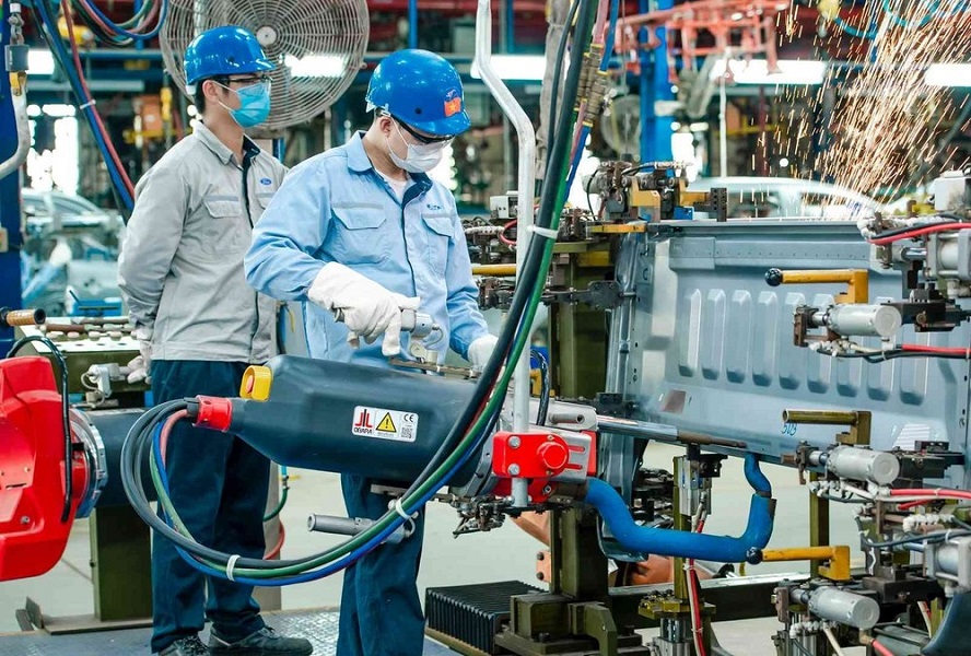 Sản xuất công nghiệp 6 tháng đầu năm 2023 đối mặt với nhiều khó khăn.