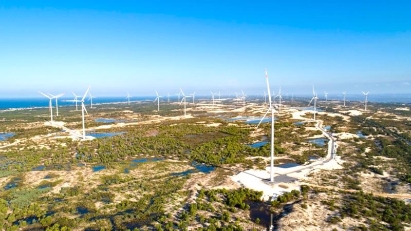 Quang Binh focusing on renewable energies and high-end agriculture