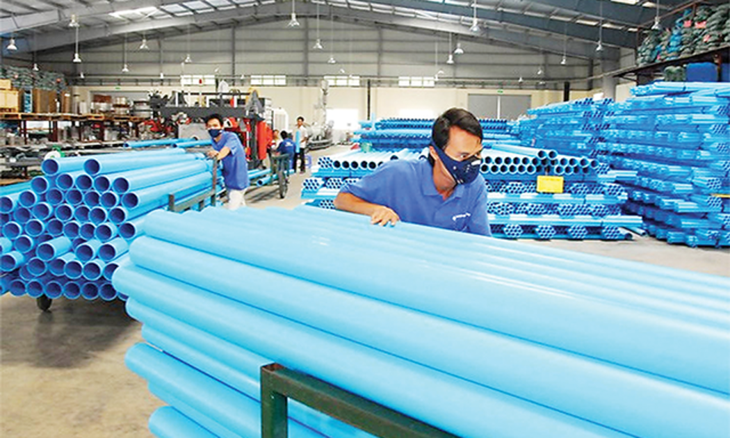 Doanh nghiệp nhựa lo mức trách nhiệm mở rộng nhà sản xuất sẽ tác động tới người tiêu dùng