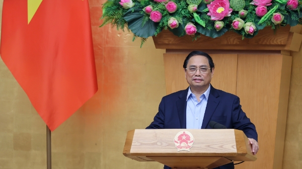 Thủ tướng: Tình hình kinh tế - xã hội tháng 6 tốt hơn tháng 5 và quý 2 tốt hơn quý 1