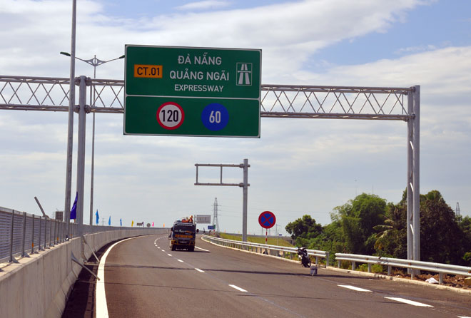 Hơn 30 triệu lượt phương tiện di chuyển qua 4 tuyến cao tốc của VEC trong 6 tháng đầu năm.