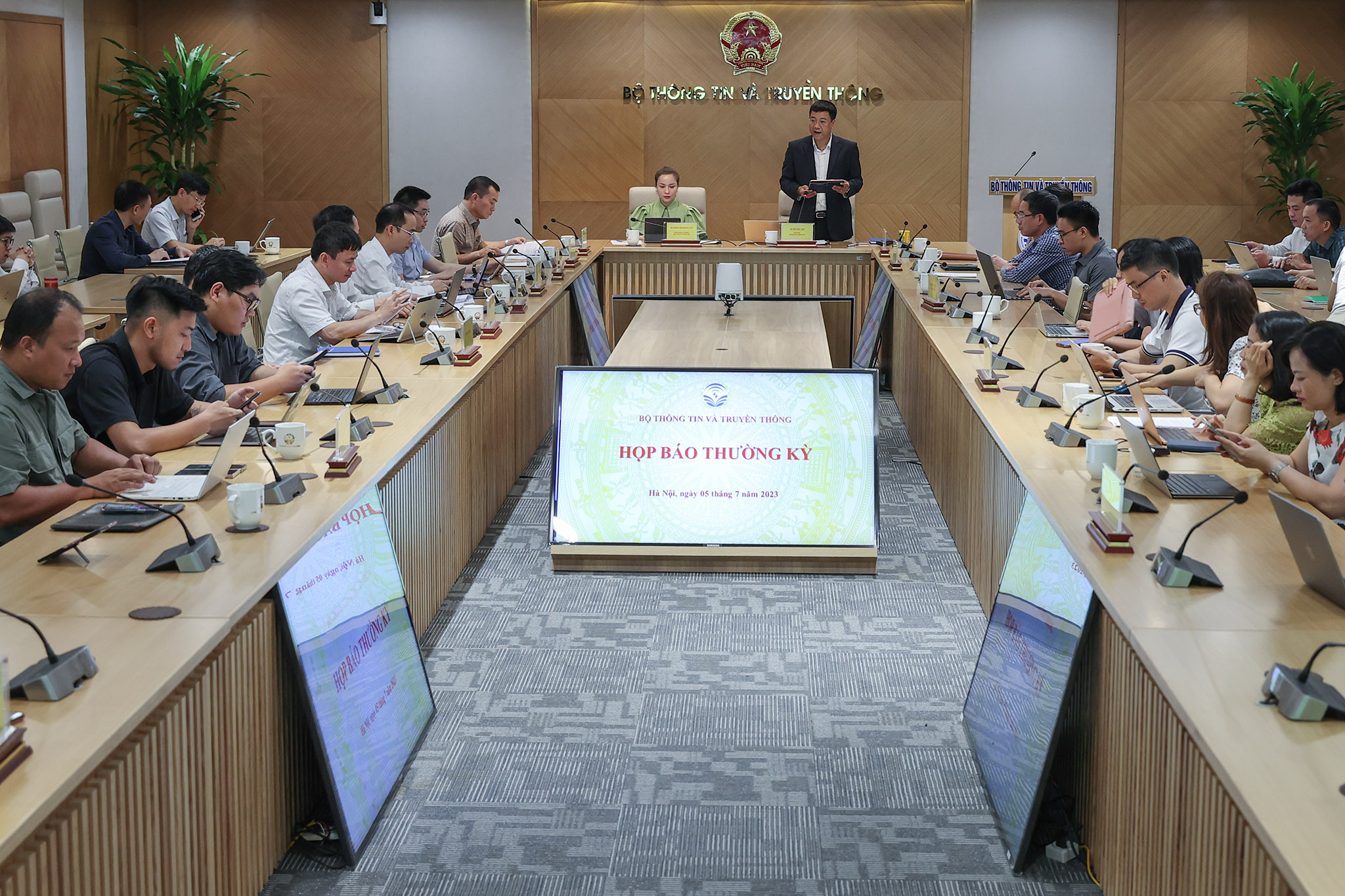 Họp báo thường kỳ tháng 7 Bộ Thông tin và Truyền thông