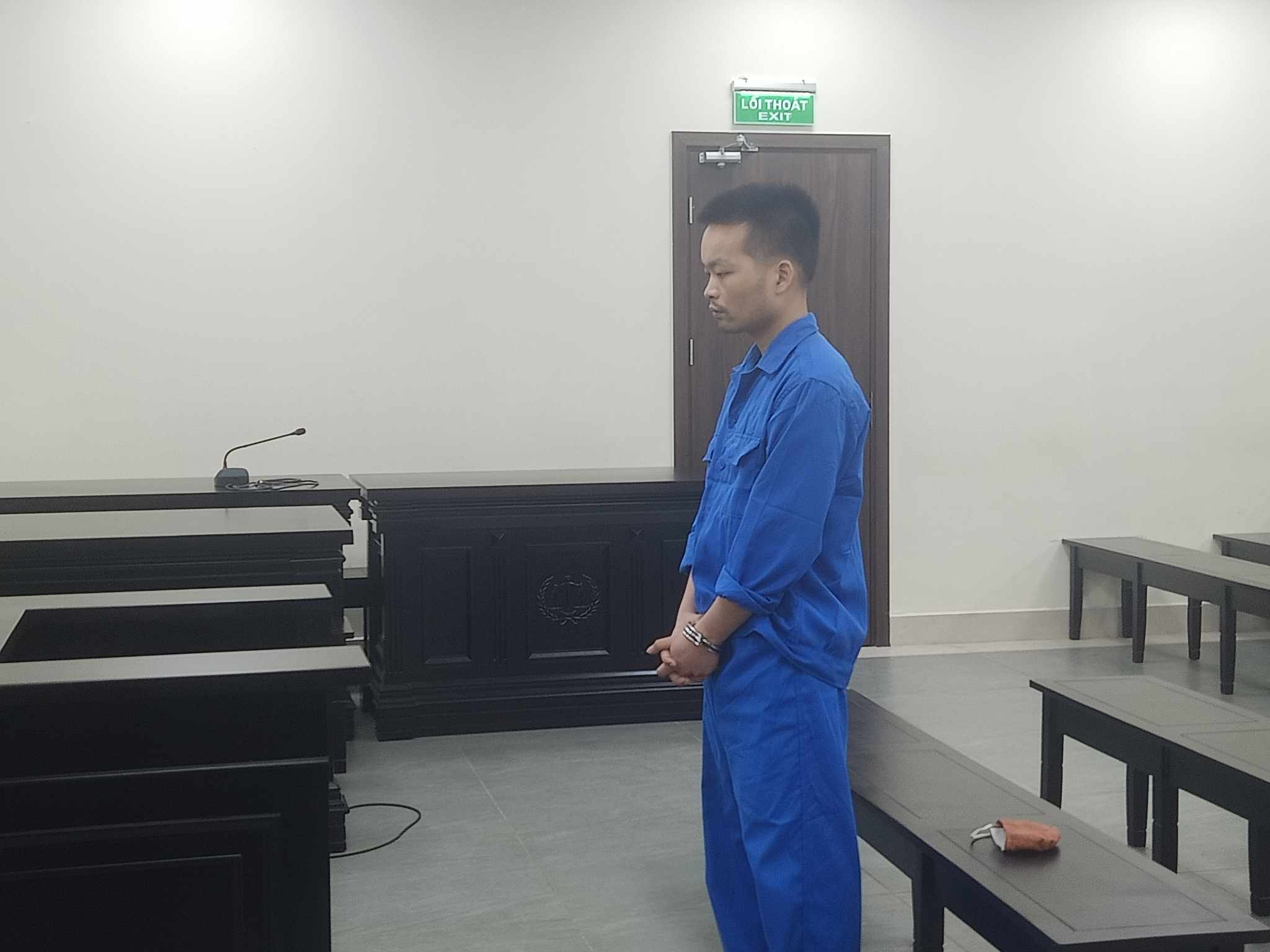 Bị c&aacute;o tại t&ograve;a ng&agrave;y 5/7.