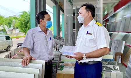 Sáu tháng đầu năm, tính riêng số tiền kiến nghị xử lý qua thanh tra, kiểm tra lĩnh vực thuế lên tới 37.494 tỷ đồng; nộp ngân sách nhà nước 6.092 tỷ đồng.