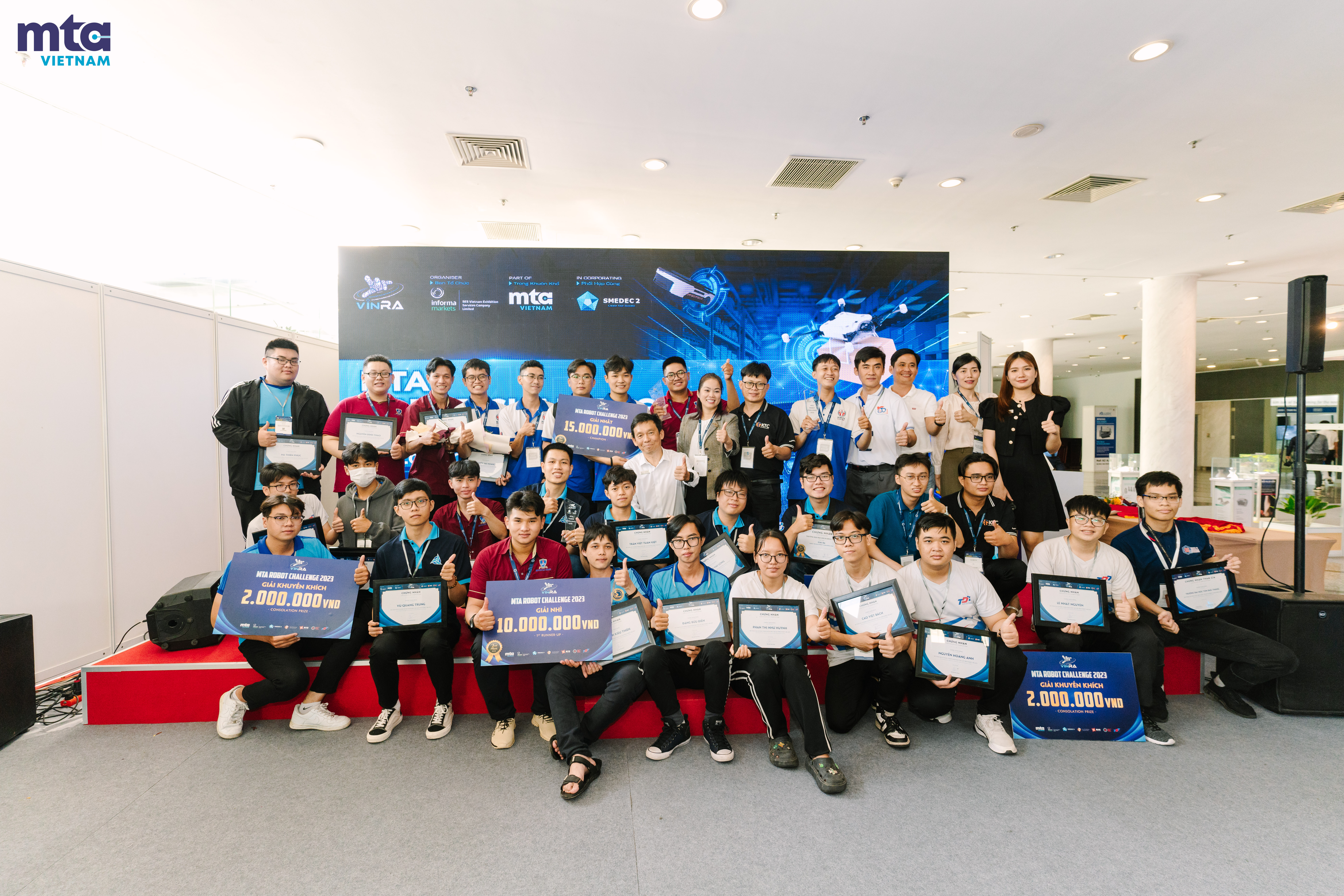 Cuộc thi “MTA Robot Challenge” đã diễn ra thành công trong khuôn khổ MTA Vietnam 2023, với sự tham gia của 5 đội thi đến từ 5 trường đại học trong thành phố.