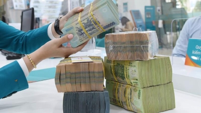 Central bank adjusts annual credit growth target to 14%