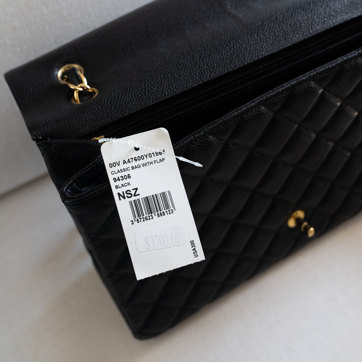 Chanel thường đánh giá và xét lại giá bán của dòng túi xách mỗi năm 2 lần, vào tháng 3 và tháng 9 hàng năm.