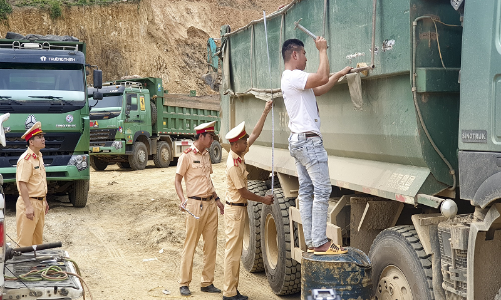 6 tháng đầu năm: Tai nạn giao thông giảm sâu, dần đẩy lùi xe quá tải