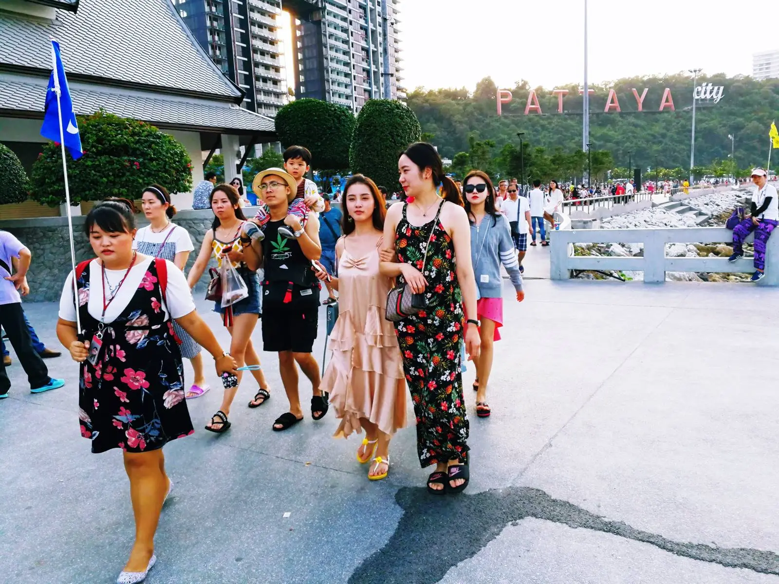 Lượng khách Trung Quốc đặt tour du lịch nước ngoài không cao khiến ngành du lịch khu vực Đông Nam Á không đạt được mục tiêu đề ra.