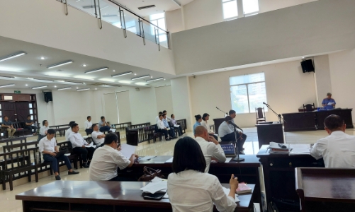 Vụ Đông Á Bank: Khó buộc trách nhiệm của khách hàng và công chứng