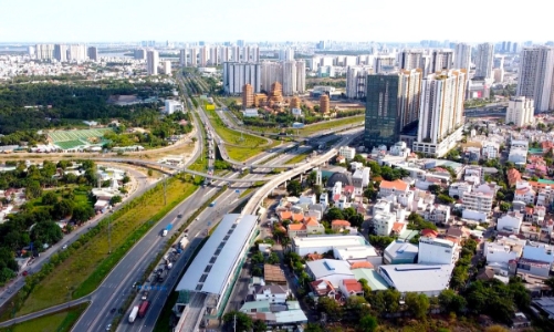Bất động sản TP.HCM và vùng phụ cận: Đã nên “xuống tiền”?