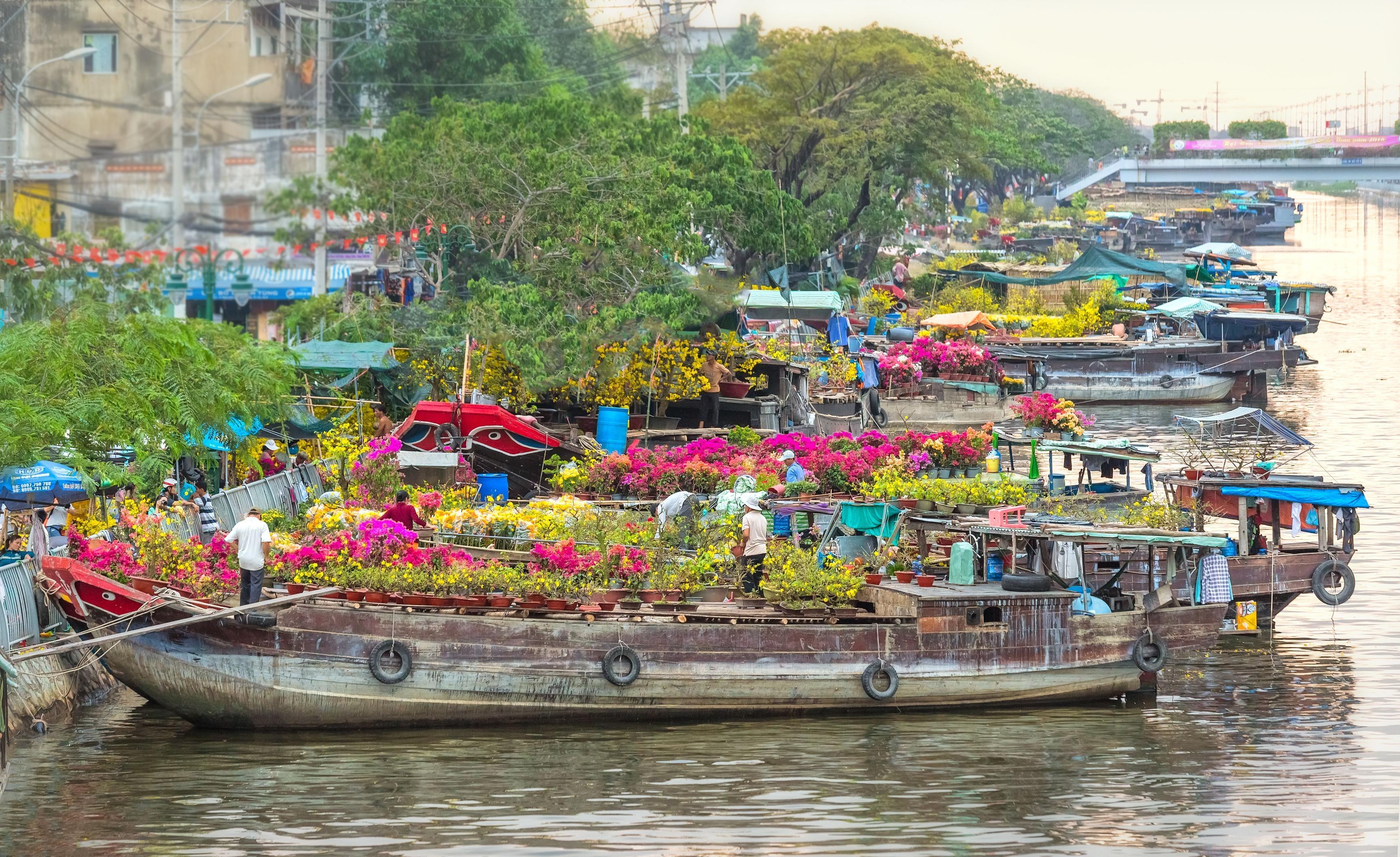 Cùng với xu hướng phát triển của du lịch thông minh, du lịch các tỉnh, thành đang xây dựng du lịch thông minh ở những cấp độ khác nhau.