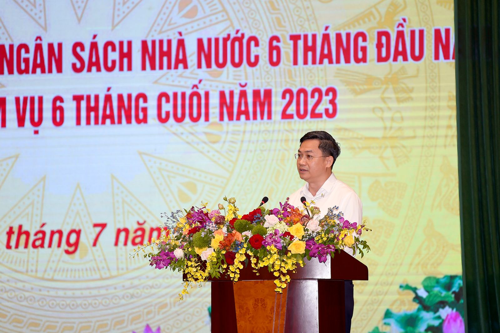 &Ocirc;ng H&agrave; Minh Hải, Ph&oacute; Chủ tịch UBND TP. H&agrave; Nội ph&aacute;t biểu tại hội nghị.&nbsp;