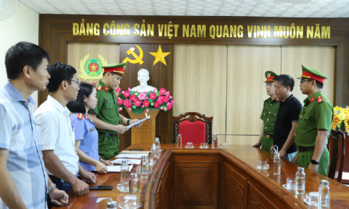 Hà Tĩnh: Bắt giám đốc công ty 