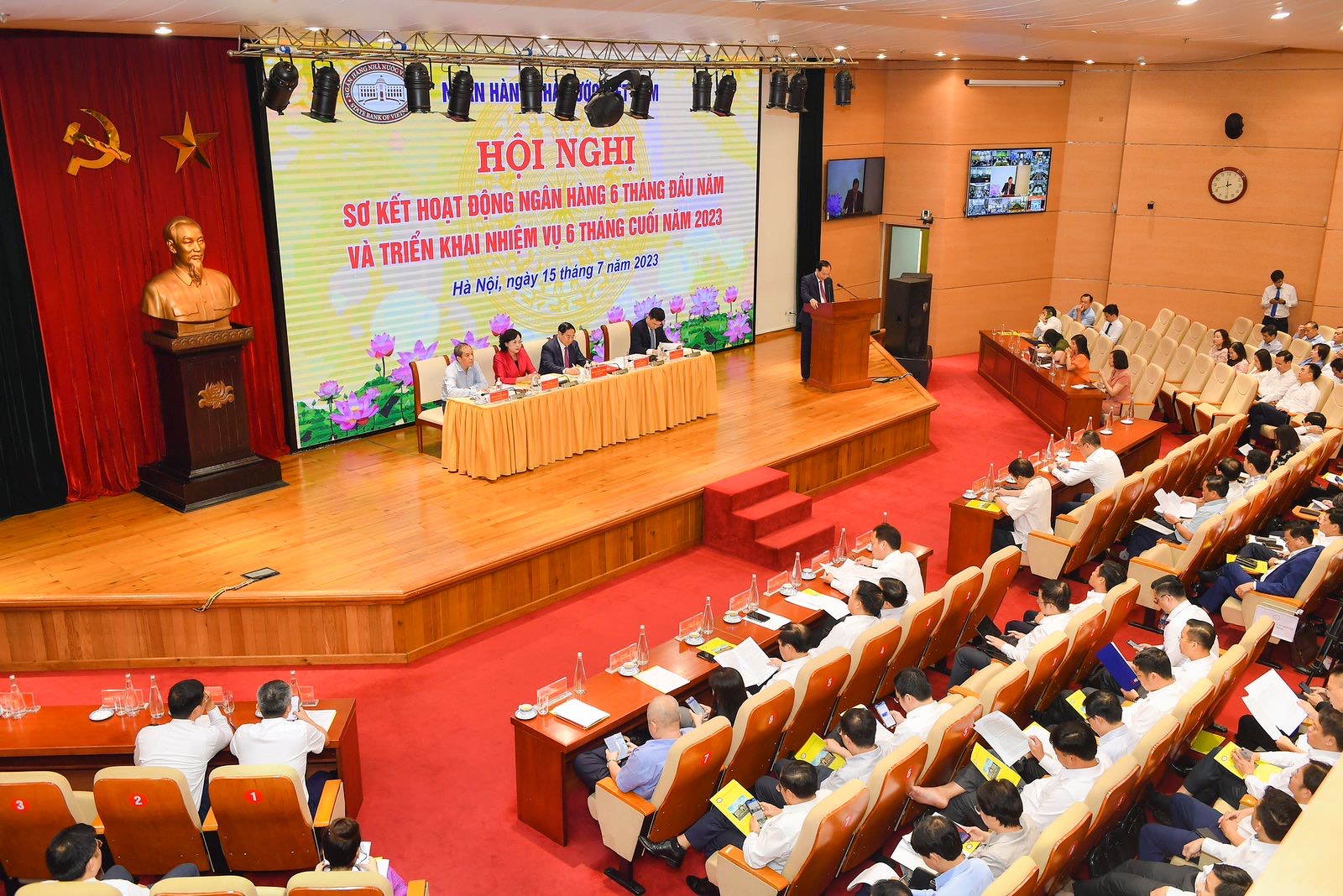 Hội  nghị  sơ  kết  hoạt  động  6 tháng  đầu  năm  và  triển  khai  nhiệm  vụ  6 tháng  cuối  năm  do  Ngân  hàng  Nhà  nước  tổ  chức  ngày  15/7/2023.