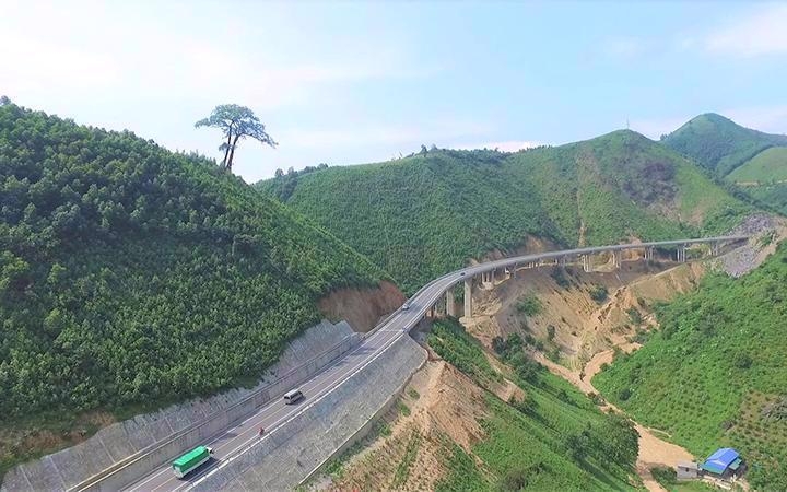 Transport ministry proposes that Cho Moi - Bac Kan Expressway has four-lanes