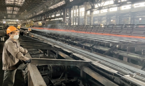 Thị trường thép trong nước vẫn “nguội lạnh”, VSA kiến nghị “lập hàng rào” ngăn thép nhập khẩu