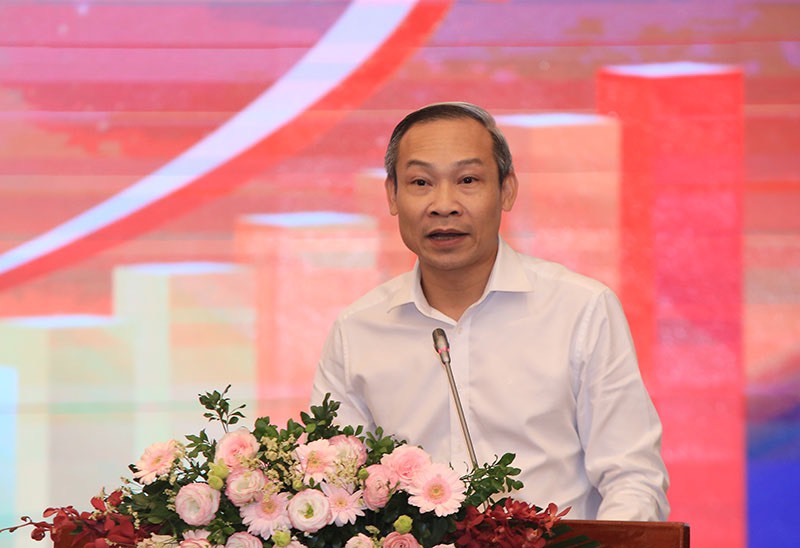 Ông Phan Đức Hiếu: 