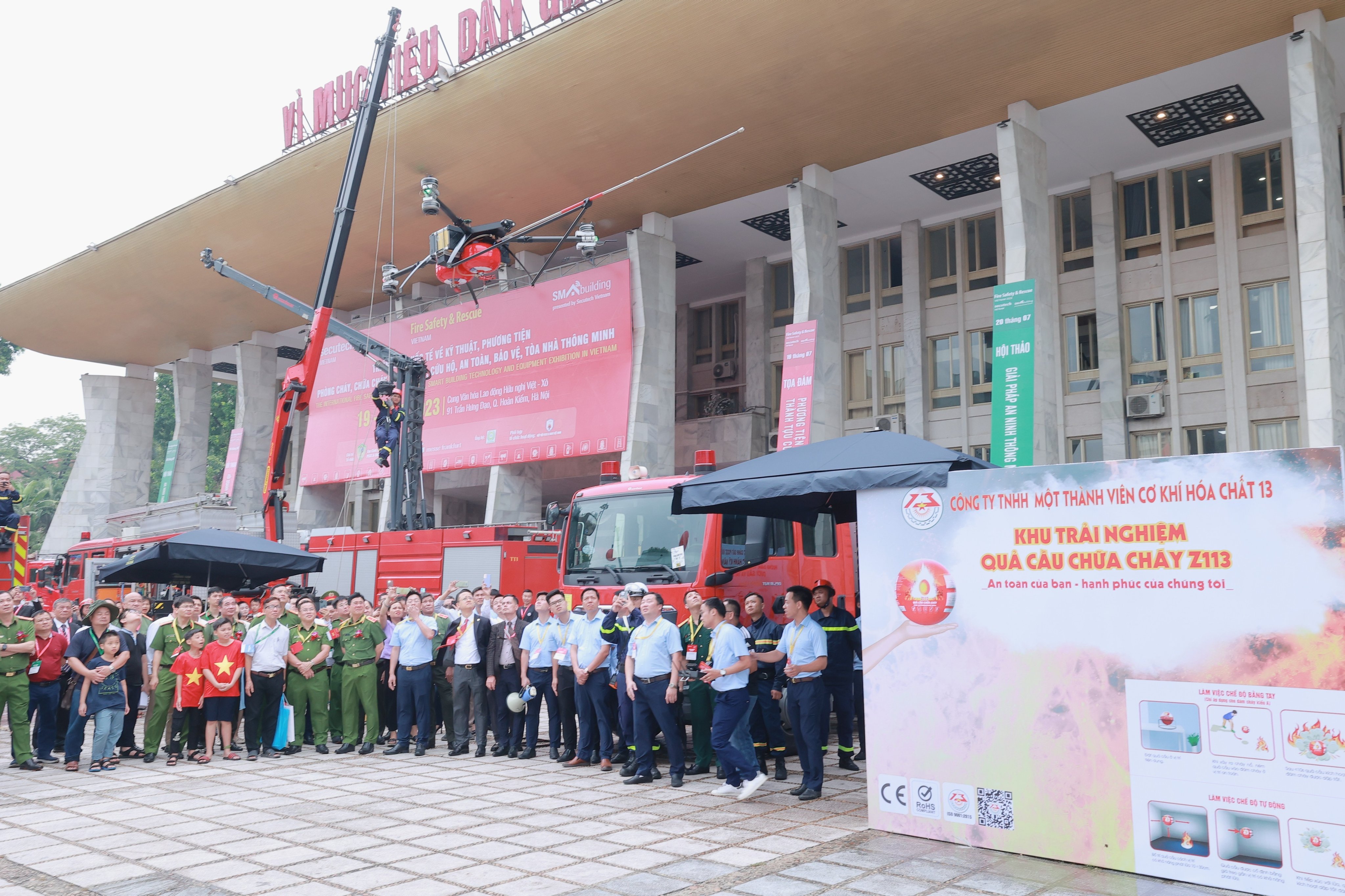 Nhiều công nghệ mới, tiên tiến nhất về phòng cháy, chữa cháy và cứu nạn, cứu hộ được giới thiệu tại triển lãm.