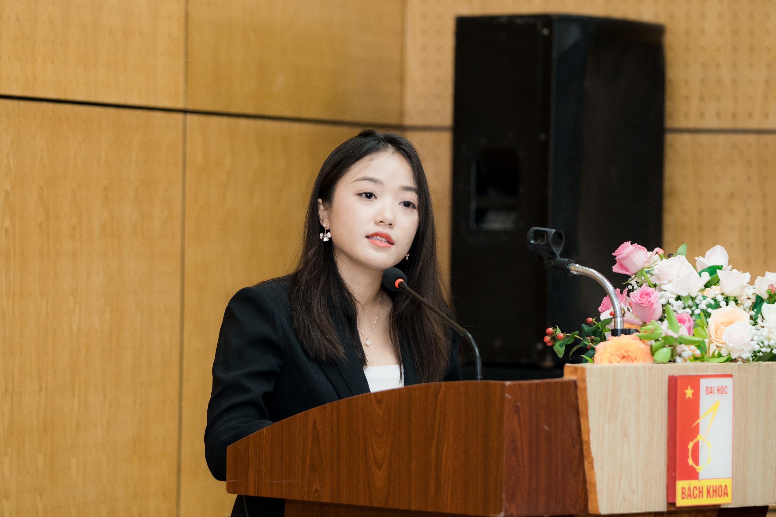 B&agrave; Nguyễn Thị Thu H&agrave;, đại diện Junction Vietnam