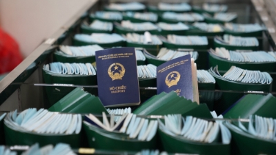 Vietnamese passport up six places in global rankings